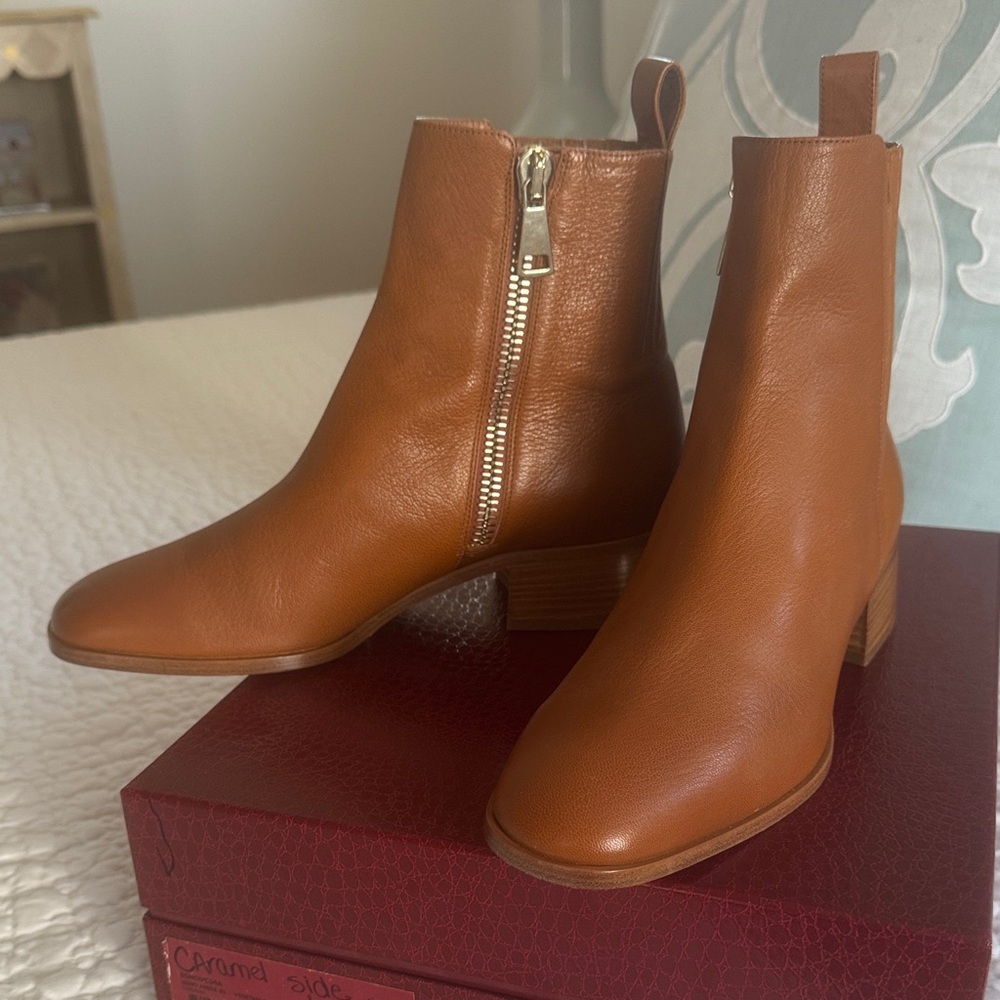Tamara Mellon Women's Caramel Leather Ankle Boots with Side Zip